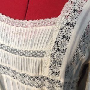 FreePeople Ivory pintuck lacy tassel tie top L